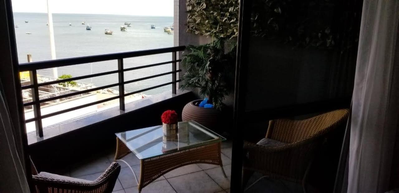Apartamento Iate Plaza, Flat Na Areia Em Meireles